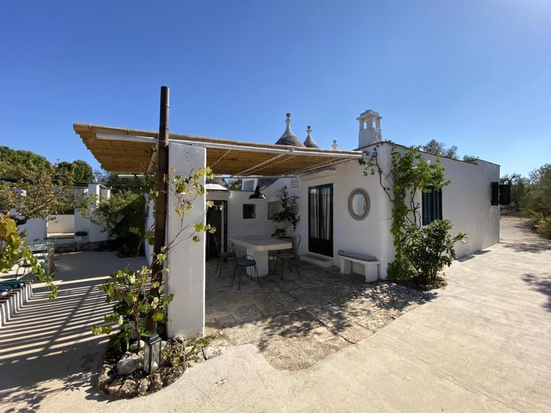 Trulli Di Ivana Ostuni Exteriör bild