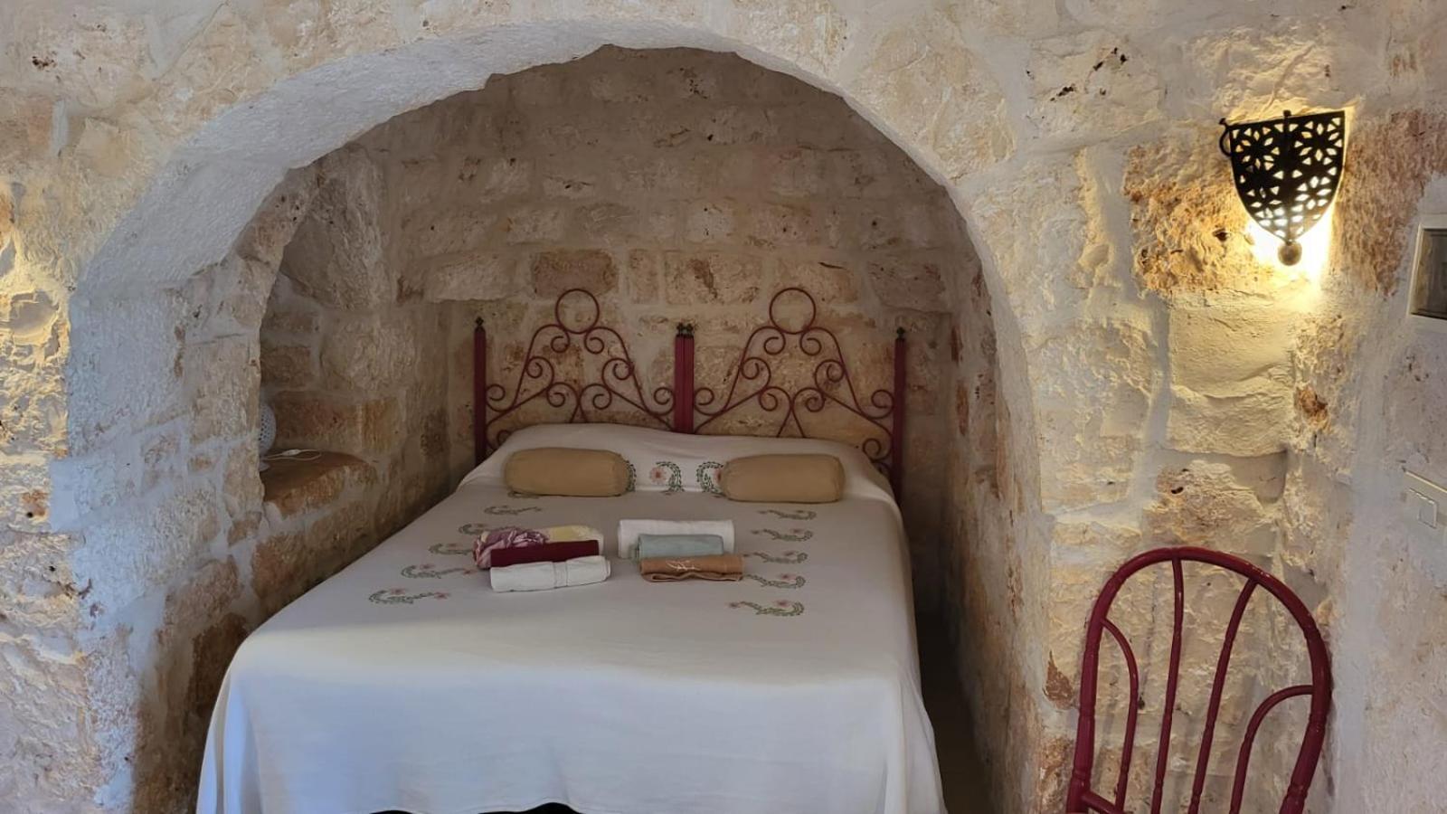 Trulli Di Ivana Ostuni Exteriör bild