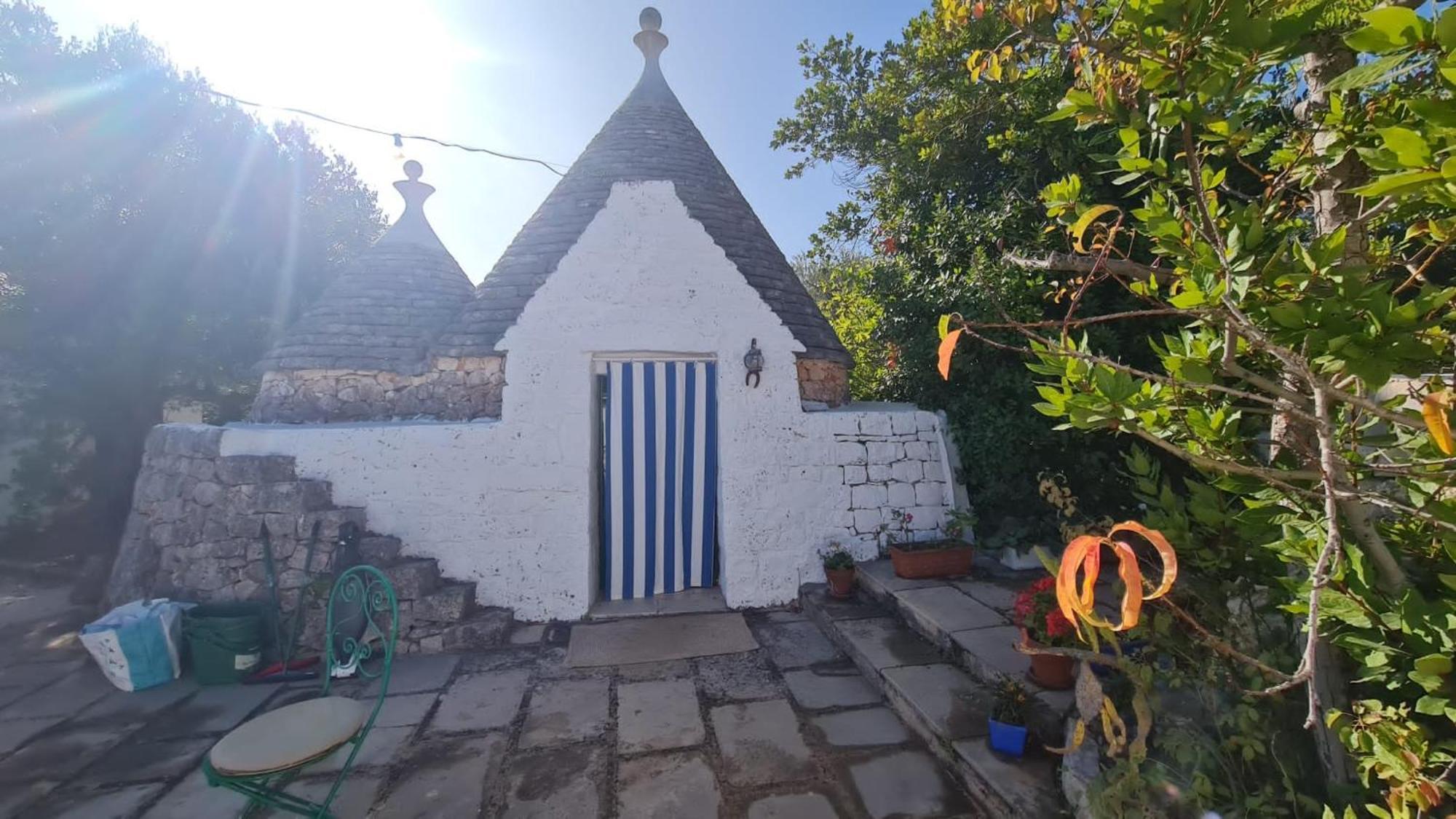 Trulli Di Ivana Ostuni Rum bild